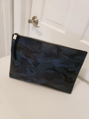 Bolso sin asas grande Gianni Chiarini GUM azul estampado camuflaje cierre de cremallera, informal, elegante elegante elegante Foto 1 de 4