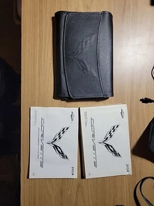 2014 corvette Owners Manual With Leather Case - Picture 1 of 13