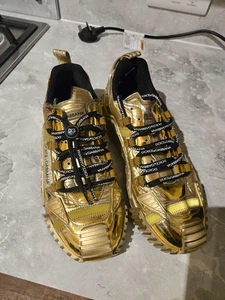 WOMENS GOLD DOLCE & GABBANA TRAINERS UK SIZE 7 NEW NO BOX - Picture 1 of 7