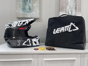 LEATT CAPETOWN 9.5 MOTOCROSS HELMET CARBON ADULT MEDIUM DIRTBIKE ATV QUAD GEAR - Foto 1 di 19