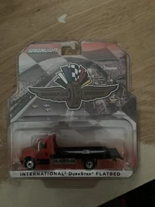 Greenlight 1:64 Indianapolis Motor Speedway International Durastar Flatbed  - Bild 1 von 1