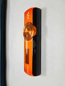 Reproductor de música portátil Sony MP3 NWZ-B172F 2 GB Walkman USB MP3 Player-Multicolor - Imagen 1 de 10