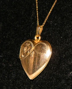 Antiguo MEDALLÓN CORAZÓN COLGANTE Y COLLAR CADENA VICTORIANO 1/20 12K relleno de oro - Imagen 1 de 13