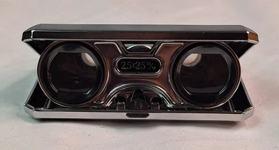 Vintage Sports Folding Opera Binoculars 2.5X25MM Made In Japan /w Carrying Case - Image 1 of 4
