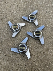 Spinners Wheel Center Caps Hi Tech Tri Bar Spinners Set of 4 GMC Made in USA - Picture 1 of 5