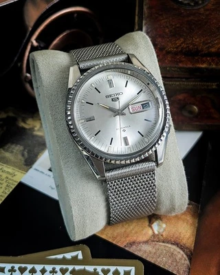 Vintage Seiko 5 - 6119-8030 - 21J Automático Día/Fecha - Años 70 JDM Foto 1 de 4