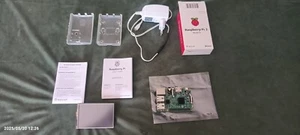 Raspberry Pi 3, Modell B in Original-Schachtel, LCD-Touchscreen u. a. - Bild 1 von 19