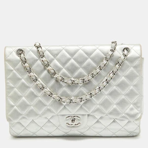 Chanel Silver Quilted Leather Maxi Classic Single Flap Bag - Picture 1 of 9