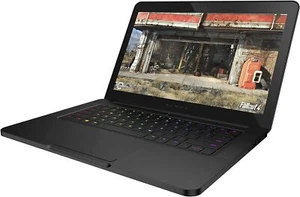 Notebook ibrido Razer Blade nero Intel Core i7 16 GB RAM 512 GB Nvidia GeForc - Foto 1 di 6