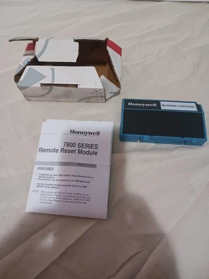 Módulo de reinicio remoto HONEYWELL S7820A 1007 NUEVO ESTADO DE CAJA ABIERTA Foto 1 de 4