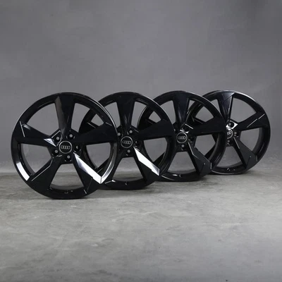 Original 19 Inch Audi Q3 F3 Dynamic Rotor 83A601025N Rims Black - Image 1 of 4