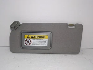 2002-2006 Acura RSX Driver Left Sun Visor Without Illumination 513616 - Picture 1 of 5