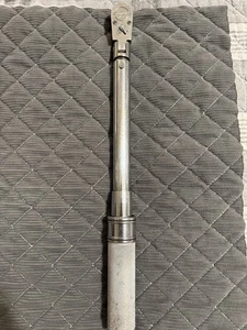Snap on 3/8" Flex-Head Torque Wrench 15-75 Ft-lbs - Picture 1 of 8