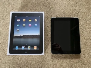 Apple iPad 1st Generation Wi-Fi + 3G 64GB A1337 - Picture 1 of 2