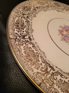 Edwin M Knowles halbglasig 10" Teller Made in USA Floral Gold Design Trim 39-7 - Bild 1 von 13