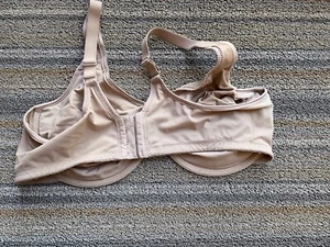 44DD Wacoal 855247 Beige Nude Minimizer Underwire Bra GUC - Picture 1 of 4