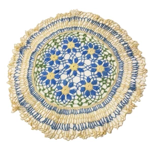 Doily all'uncinetto bianco e blu - Foto 1 di 5