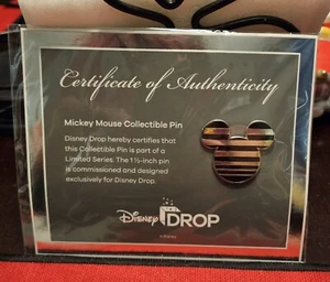 Disney + Drop Box Exclusive Pin - Picture 1 of 2