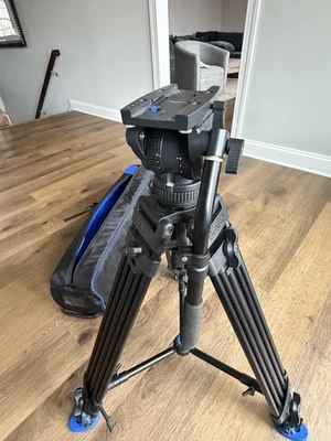 Kit de trípode de video de doble pierna de aleación de aluminio Benro BV8 - ¡apenas usado! Foto 1 de 4