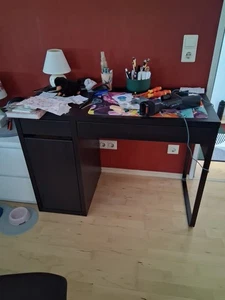 IKEA Micke Schreibtisch - Weiß, 75 x 73 x 50cm - Bild 1 von 1