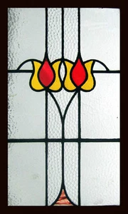 Pretty Art Nouveau Floral Tulips Antique English Stained Glass Window - Picture 1 of 1