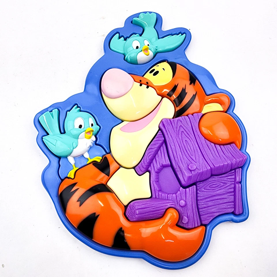 Vintage Disney Winnie the Pooh Tigger Bird House Hard Plastic 3D Puzzle 2000 - Image 1 of 4