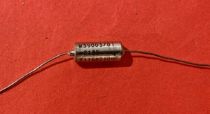 Condensador electrolítico de tántalo axial Kemet 10uF 50V M39003/01-2135 Mil 20 % - Imagen 1 de 3