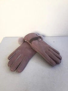 UGG SHEEPSKIN BRITA POM POM CRYSTAL DUSK SUEDE GLOVES sz L - NWT - Picture 1 of 4