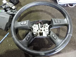 Hummer H2 2003-07 volante conductor con interruptores negro - Imagen 1 de 4