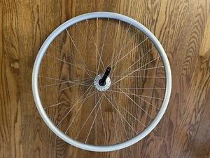 Mach1 26" MTB Laufräder Shimano Felge / Scheibenbremse 36 Speichen 135mm - Bild 1 von 7