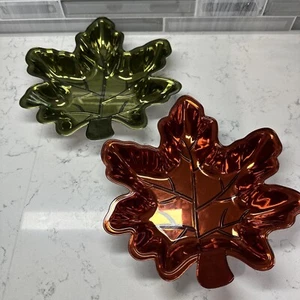 Maple Leaf Shaped Metalic Plastic Dish Candy Tray Autumn/Fall/Thanksgiving-Lot 2 - Picture 1 of 8