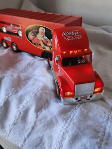 VINTAGE 1999 COCA-COLA HOLIDAY 1953 CORVETTE CAR CARRIER TRUCK. WITH LIGHTS