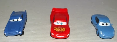 Disney Pixar Rayo McQueen Sally Finn McMissile 2.25" Coches Pasteles Toppers Foto 1 de 4
