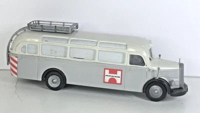 Cioccolatino Mercedes Benz O 3500 Philipp Holzmann autobus squadra H0 1:87... - Immagine 1 di 4