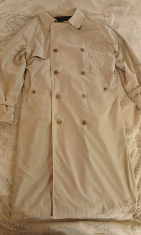 Pierre Cardin Cream Long Raincoat Overcoat Waterproof VGC Size 40 (XL) Very Warm - Image 1 of 4