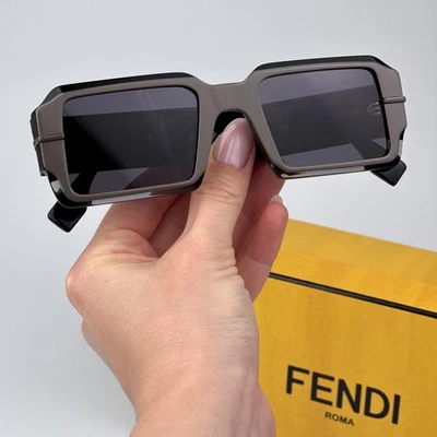Fendi Women Sunglasses Black Smoke Rectangle FE40073U FENDIGRAPHY 05A AUTHENTIC - Image 1 of 4