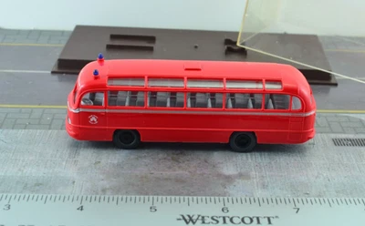 Автобус пожарный Brekina 5235 Mercedes Benz O 321 1:87 HO - Изображение 1 из 4