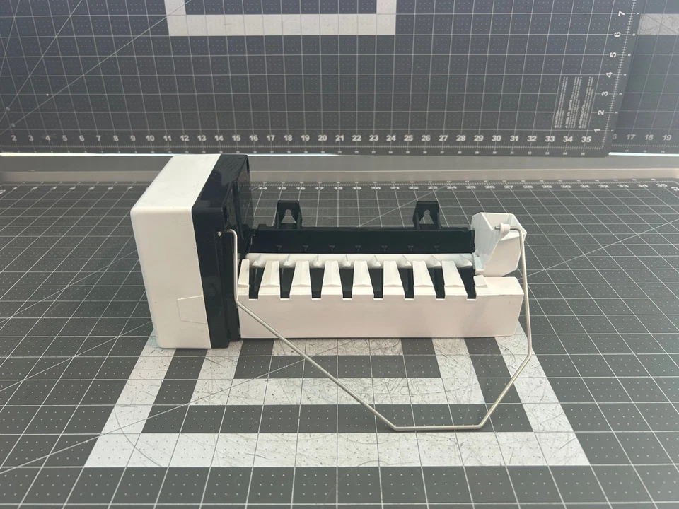 Conjunto de máquina de gelo geladeira KitchenAid P# 4317943 - Imagem 1 de 4