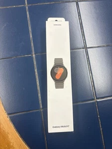 SAMSUNG GALAXY WATCH 7 40mm Zielony FABRYCZNIE NOWY I W PEŁNI FABRYCZNIE ZAPIECZĘTOWANY - Zdjęcie 1 z 3