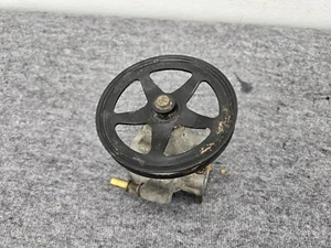 CADILLAC ESCALADE 14-23 OEM ENGINE MOTOR VACUUM PUMP PULLEY ASSEMBLY - Bild 1 von 4