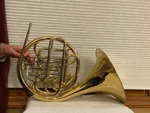 Yamaha Y-567 Professional Double French Horn - Great Condition - Picture 1 of 7
