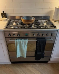 SMEG Dual Fuel Range Cooker - Stainless Steel - Picture 1 of 1
