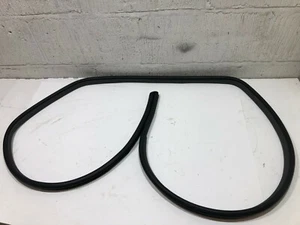TOYOTA PRIUS 5 PUERTAS HATCHBACK GOMA SELLO TRASERO DERECHO LADO CONDUCTOR 2004-2009 - Imagen 1 de 5