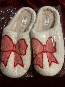 Pink Bow Cozy Lounge Slippers Womens Gift Comfortable Slip Ons 7-8W - Picture 1 of 2
