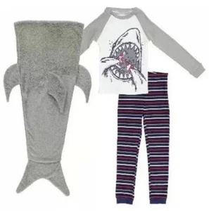 Boys Shark Pajamas & Sleeping Bag Size 6 - Picture 1 of 4