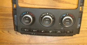 2008 MAZDA CX9 OEM A/C Heater Climate Control Panel TD1261190 - Bild 1 von 6