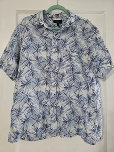 Club Room Shirt Mens XL White and Blue Luxury Linen Tropical Hawaiian Button Up - Picture 1 of 5