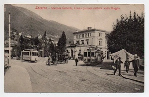 SCHWEIZ - LOCARNO - Gotthardbahnhof - Straßenbahn und elektrische Bahn Maggiatal - Bild 1 von 2