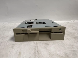 Vintage Newtronics Mitsumi D509V3 5.25" 1.2MB Internal Floppy Disk Drive - Picture 1 of 6