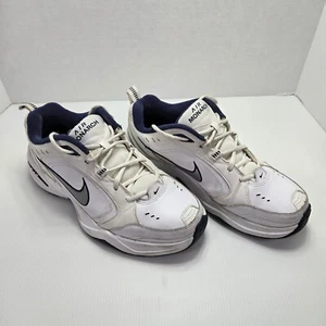 Nike Air Monarch IV Training Shoes White Navy Dad Sneakers Size 10.5 - Bild 1 von 14
